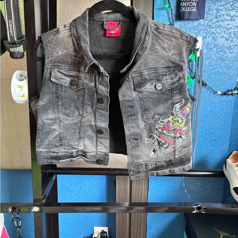 Smoke Rise “RED” Black Denim Vest with Colorful Dragon Patch